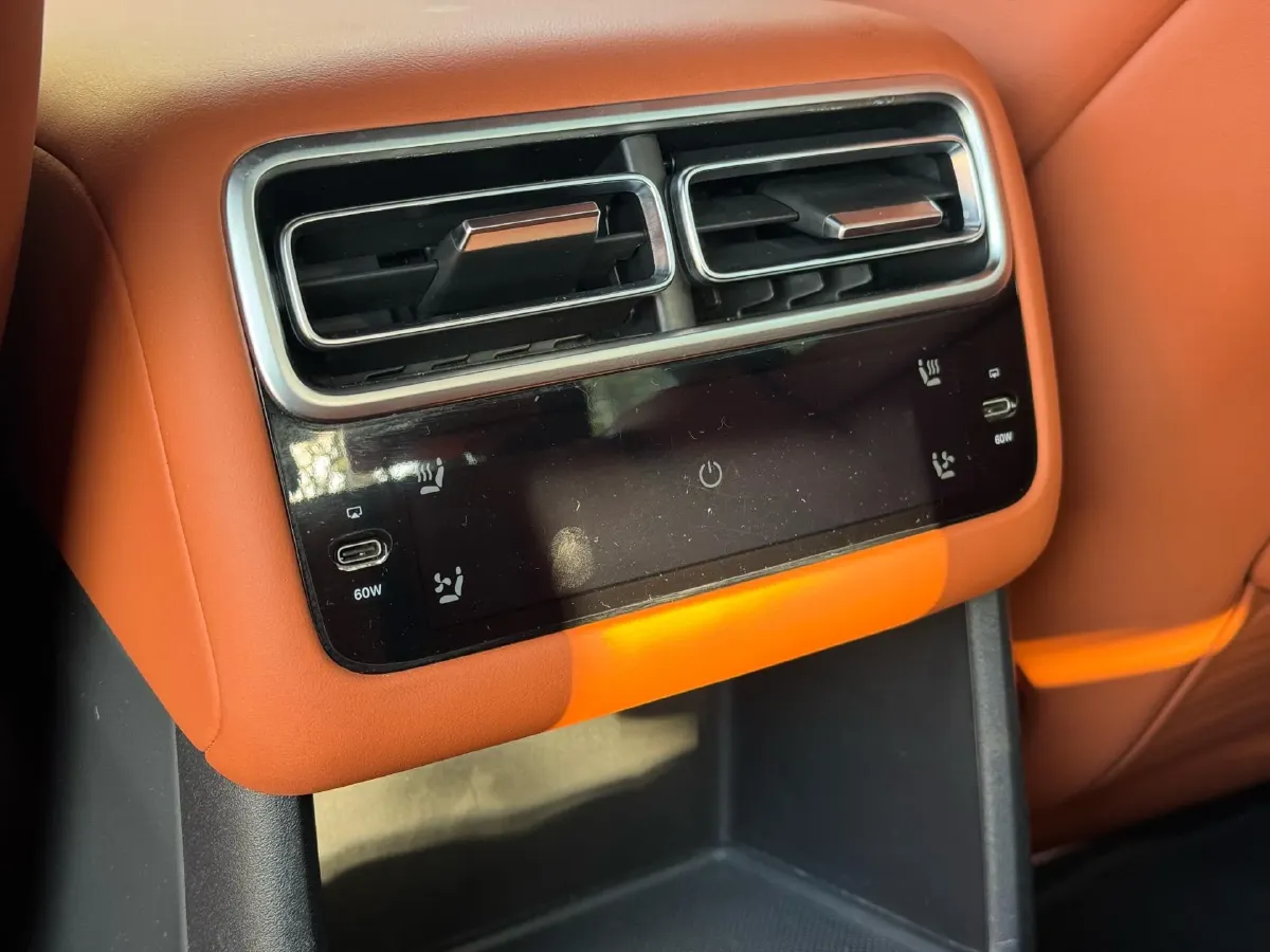 2024 Li L7 Range Extended 154HP REEV 42.8KWH,autocango,china used car exporter,china ev exporter,chinese used car exporter,chinese used ev exporter