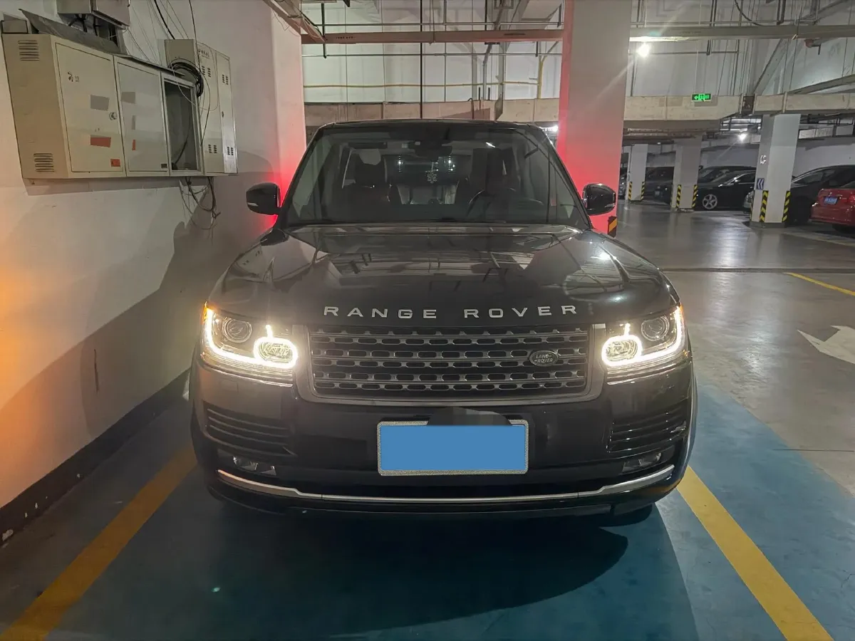 2018 Land Rover Range Rover Evoque 2.0T 241HP L4 9AT,autocango,china used car exporter,china ev exporter,chinese used car exporter,chinese used ev exporter