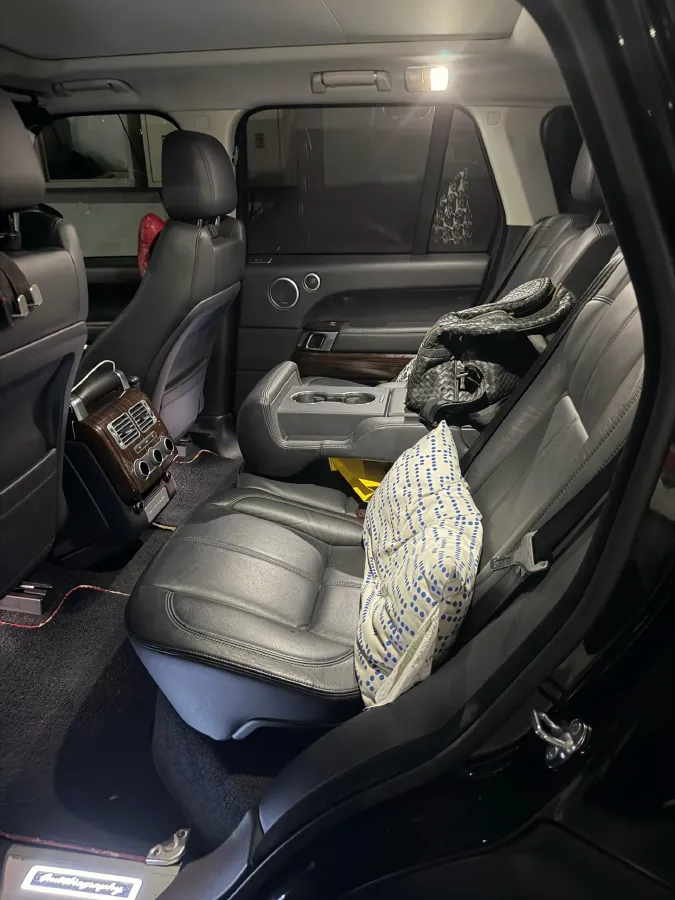 2018 Land Rover Range Rover Evoque 2.0T 241HP L4 9AT,autocango,china used car exporter,china ev exporter,chinese used car exporter,chinese used ev exporter