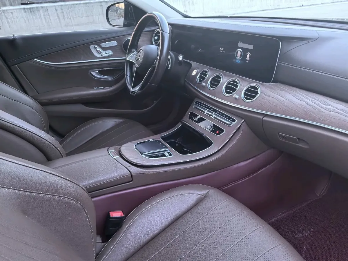 2021 Mercedes-Benz E Class 2.0T 258HP L4 9AT,autocango,china used car exporter,china ev exporter,chinese used car exporter,chinese used ev exporter