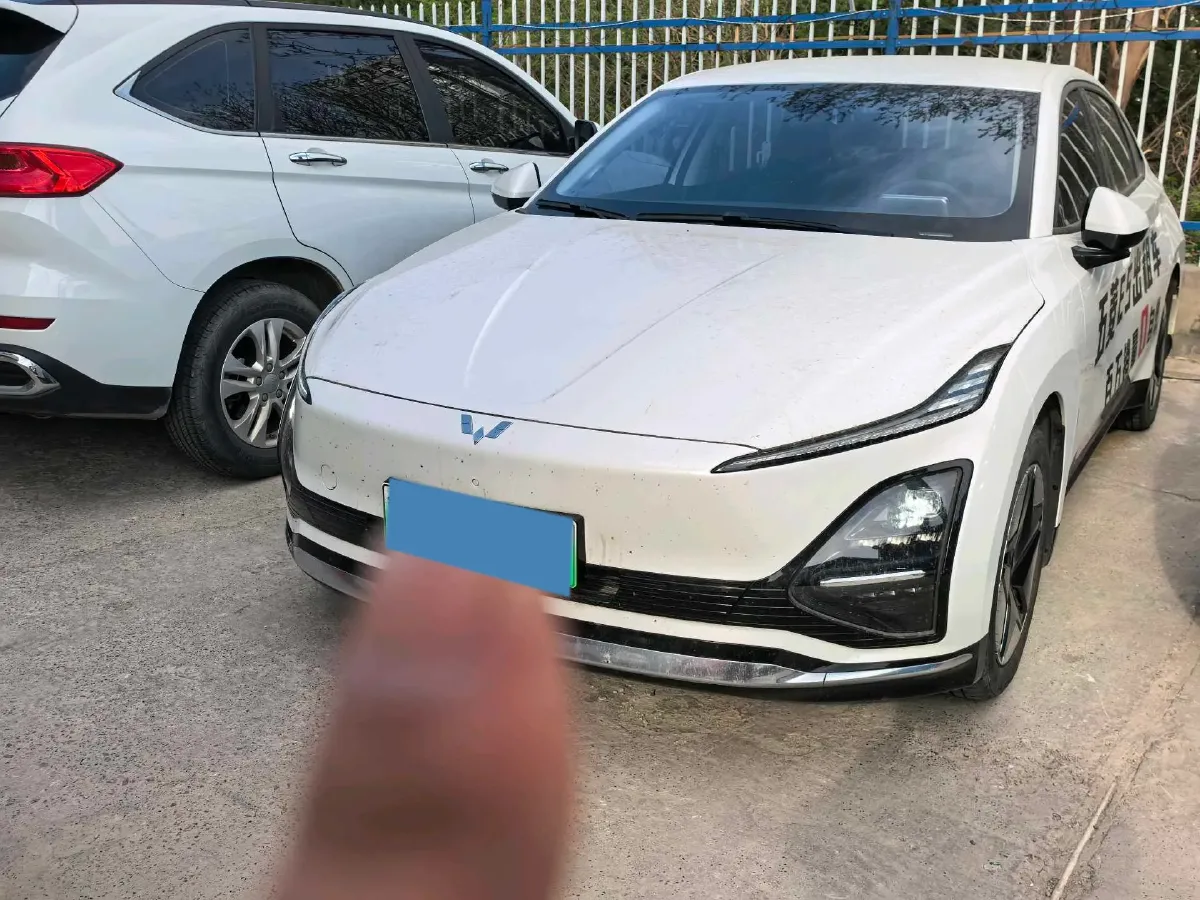 2024 WuLing XingGuang BEV 54.5KWH,autocango,china used car exporter,china ev exporter,chinese used car exporter,chinese used ev exporter