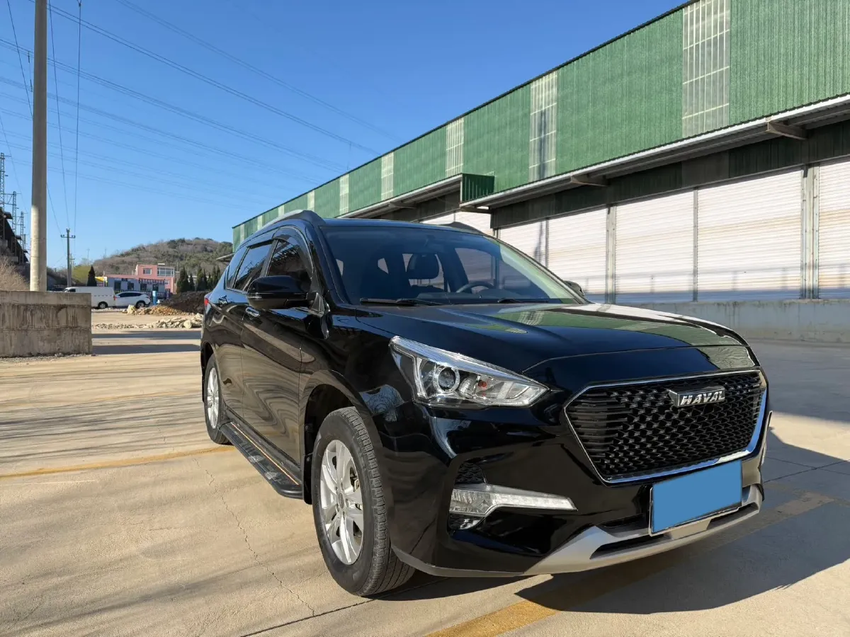 2018 Haval M6 1.5T 150HP L4 6MT,autocango,china used car exporter,china ev exporter,chinese used car exporter,chinese used ev exporter