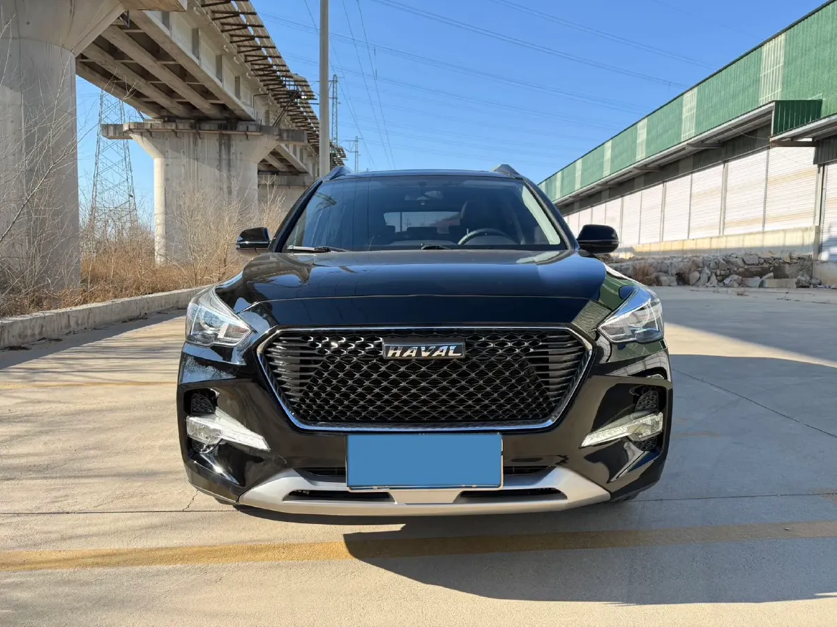 2018 Haval M6 1.5T 150HP L4 6MT,autocango,china used car exporter,china ev exporter,chinese used car exporter,chinese used ev exporter