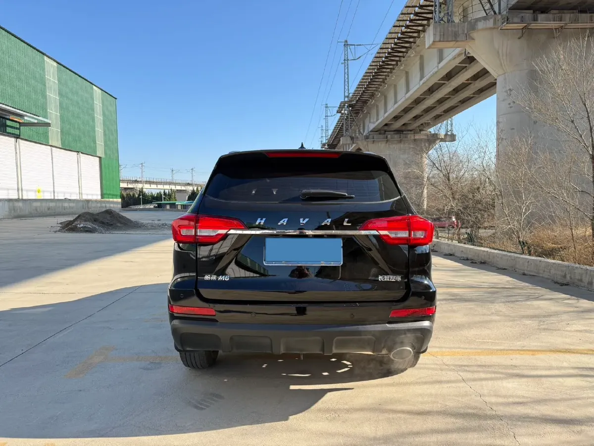 2018 Haval M6 1.5T 150HP L4 6MT,autocango,china used car exporter,china ev exporter,chinese used car exporter,chinese used ev exporter