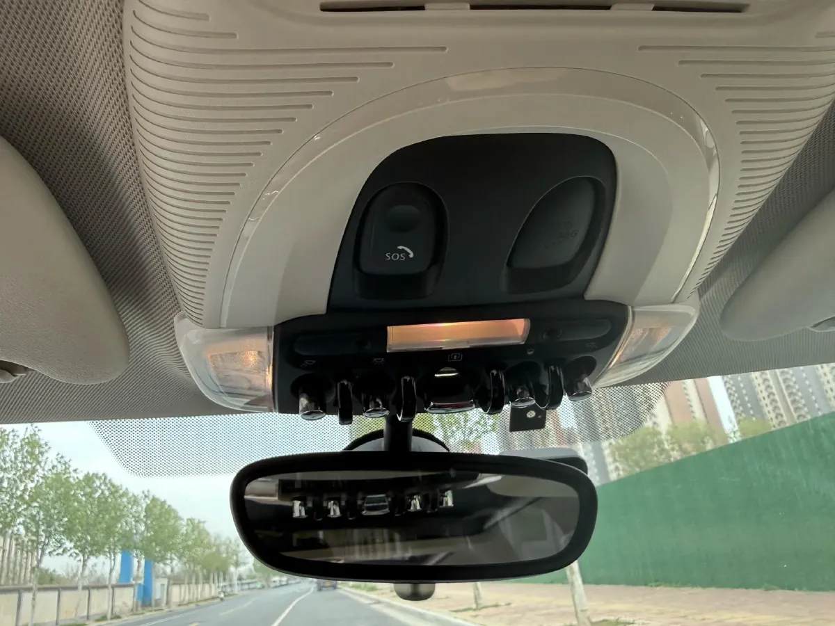 2020 MINI MINI 1.5T 136HP L3 7DCT,autocango,china used car exporter,china ev exporter,chinese used car exporter,chinese used ev exporter