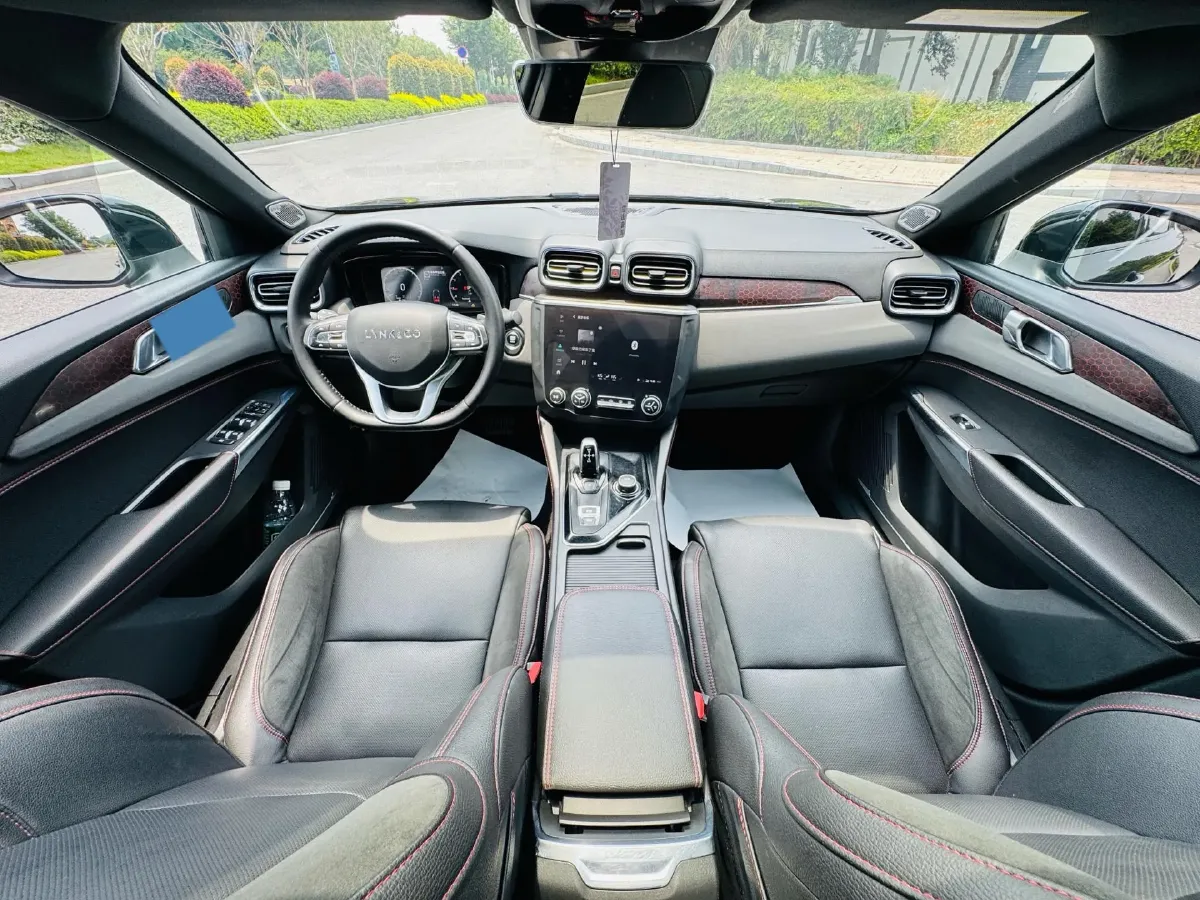 2021 LYNK&CO 03 2.0T 190HP L4 6AT,autocango,china used car exporter,china ev exporter,chinese used car exporter,chinese used ev exporter