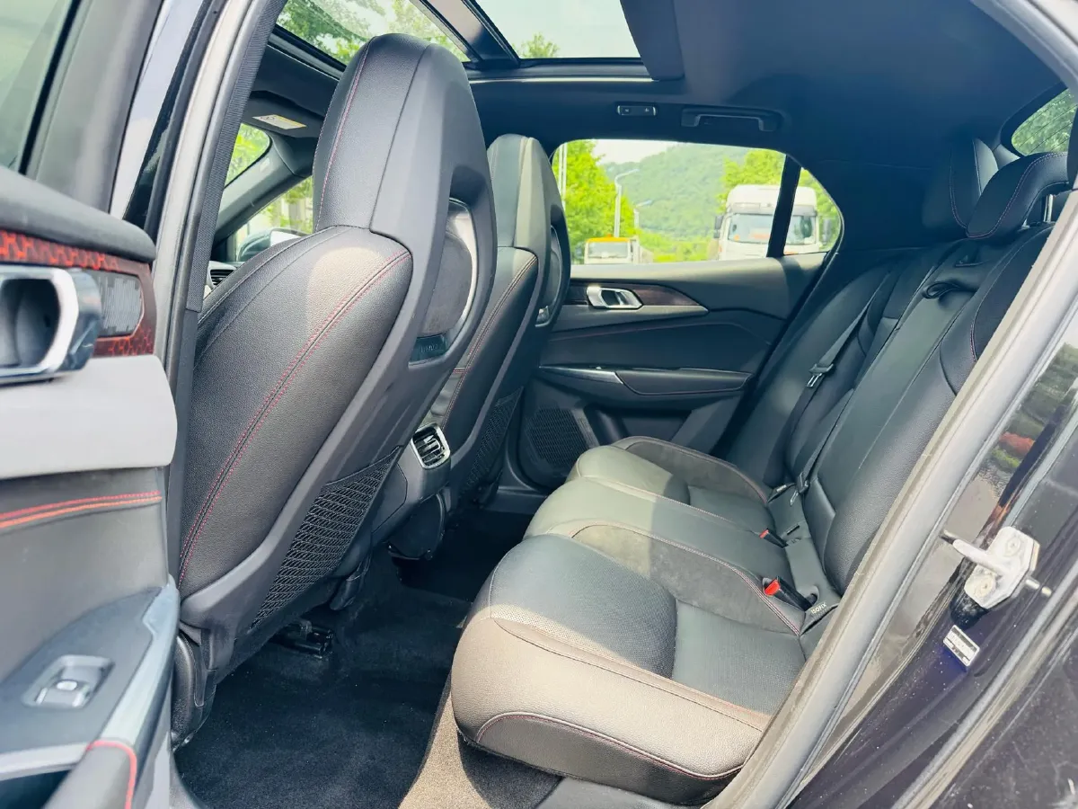 2021 LYNK&CO 03 2.0T 190HP L4 6AT,autocango,china used car exporter,china ev exporter,chinese used car exporter,chinese used ev exporter