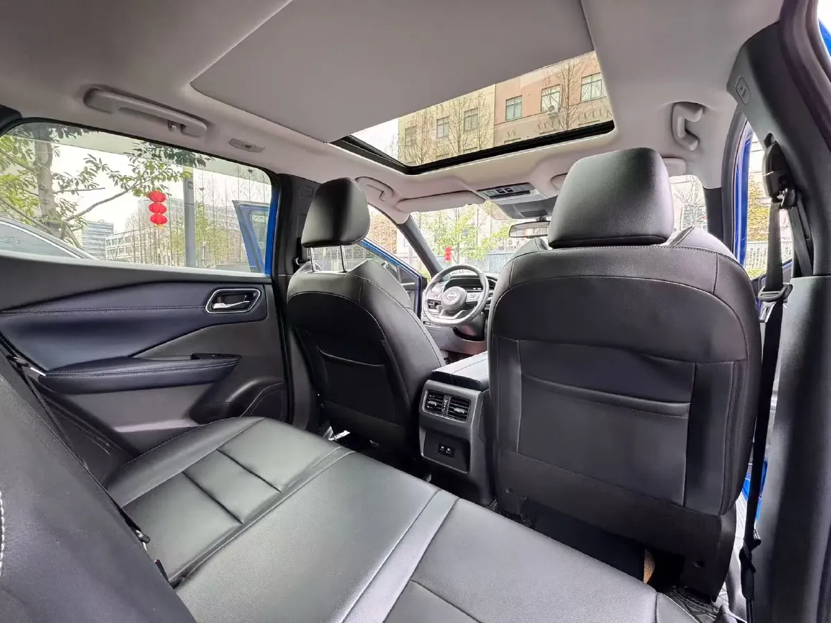 2023 Nissan Qashqai 1.3T 158HP L4 CVT,autocango,china used car exporter,china ev exporter,chinese used car exporter,chinese used ev exporter