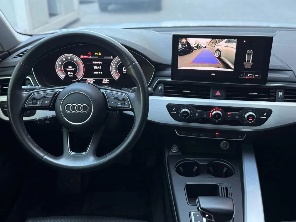 2022 Audi A4L 2.0T 190HP L4 7DCT,autocango,china used car exporter,china ev exporter,chinese used car exporter,chinese used ev exporter