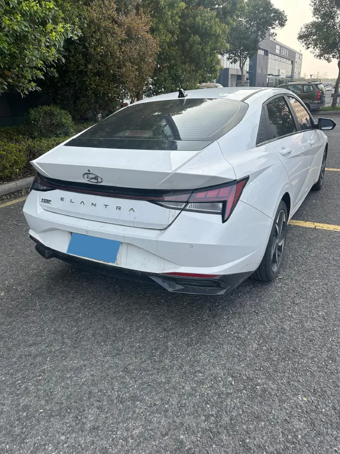2021 Hyundai Elantra 1.5L 115HP L4 CVT,autocango,china used car exporter,china ev exporter,chinese used car exporter,chinese used ev exporter