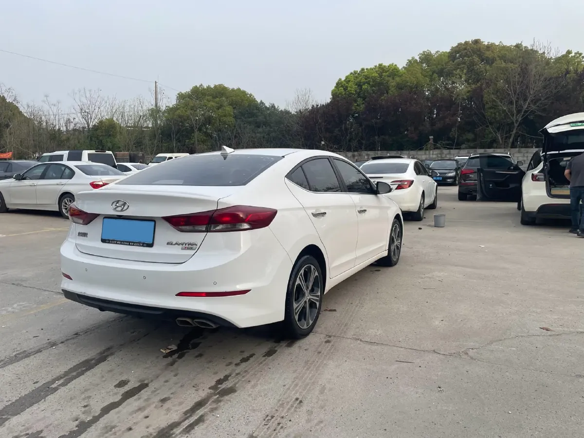 2016 Hyundai Elantra 1.4T 130HP L4 7DCT,autocango,china used car exporter,china ev exporter,chinese used car exporter,chinese used ev exporter