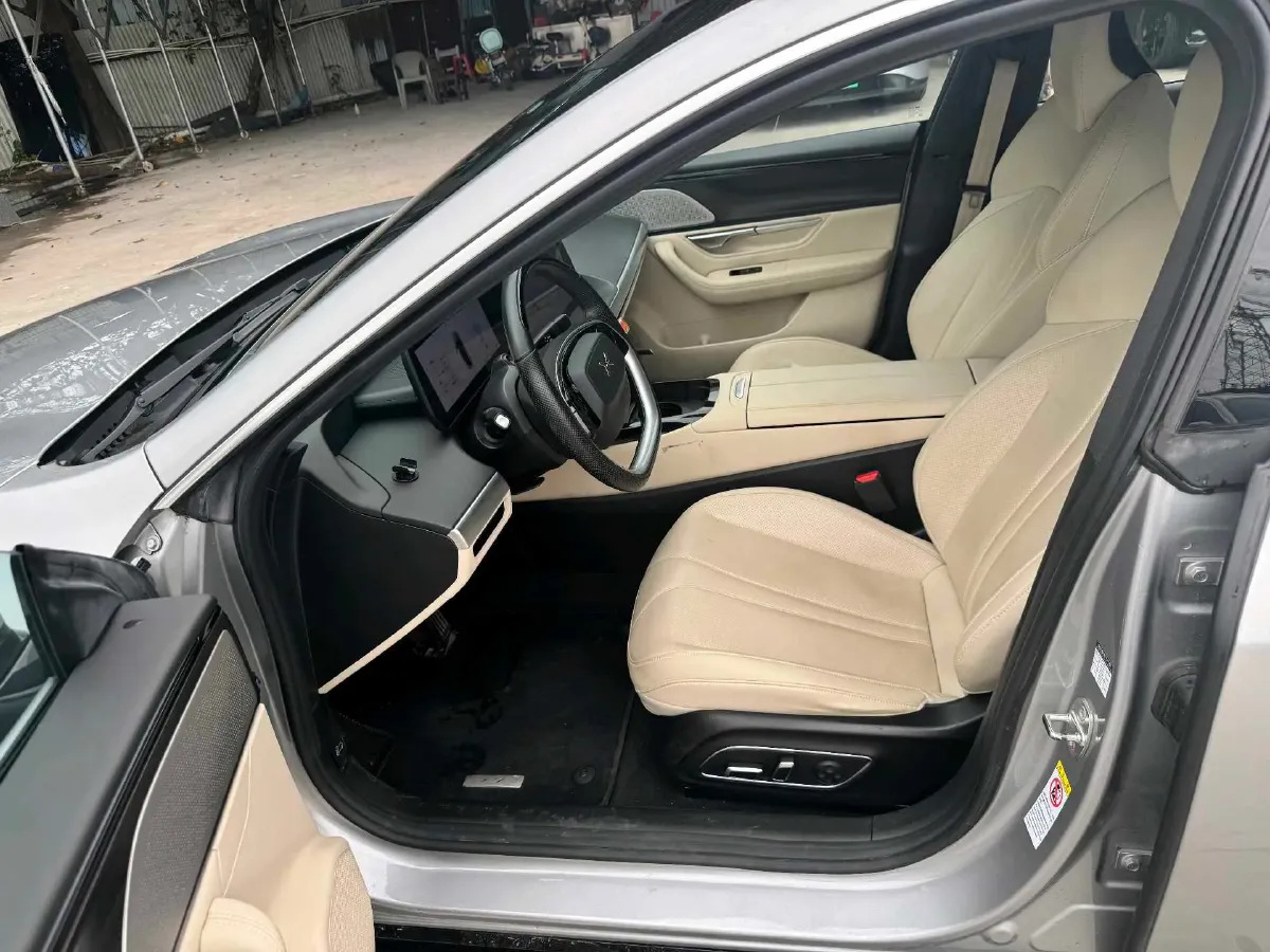 2022 Xpeng P7 BEV 60.2KWH,autocango,china used car exporter,china ev exporter,chinese used car exporter,chinese used ev exporter