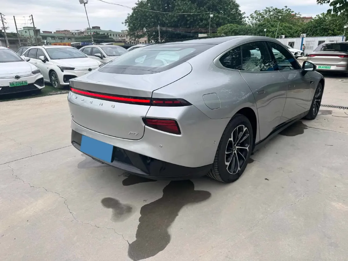 2022 Xpeng P7 BEV 60.2KWH,autocango,china used car exporter,china ev exporter,chinese used car exporter,chinese used ev exporter