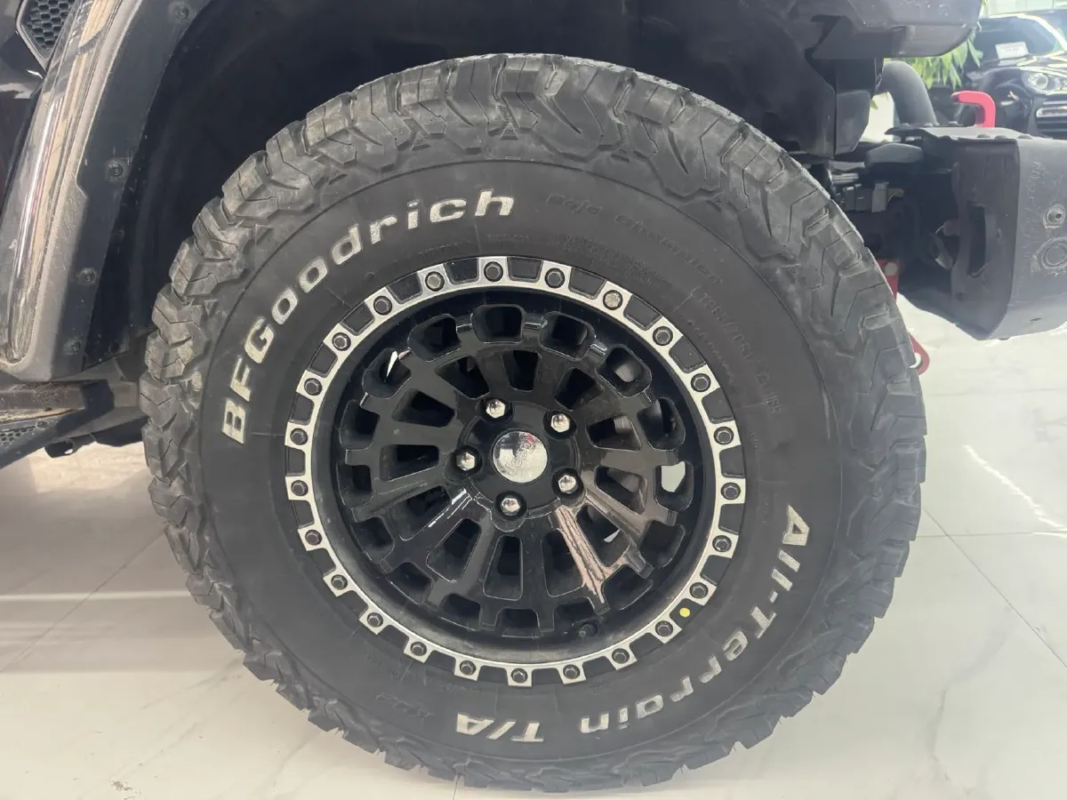 2024 Jeep Wrangler 2.0T 266HP L4 8AT,autocango,china used car exporter,china ev exporter,chinese used car exporter,chinese used ev exporter