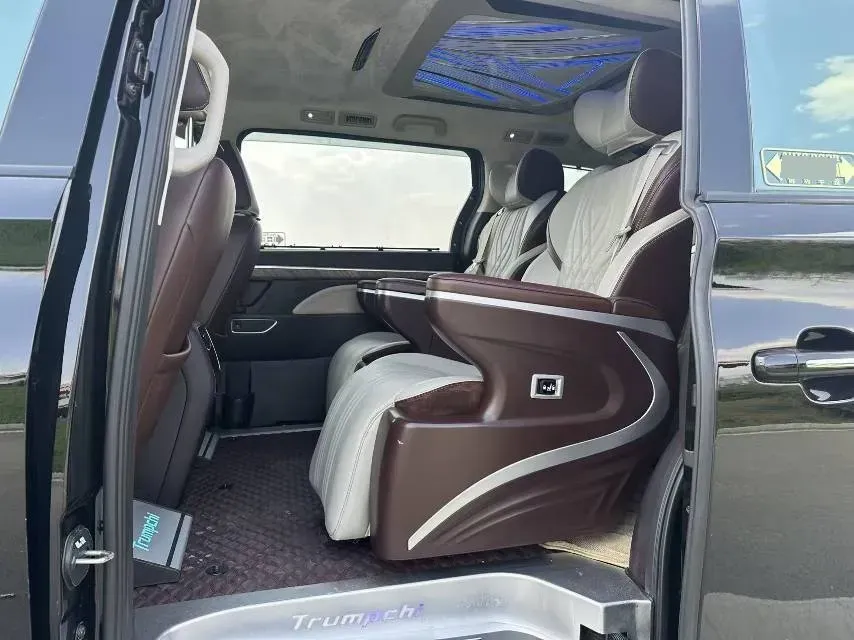 2021 GAC Trumpchi M8 2.0T 252HP L4 8AT,autocango,china used car exporter,china ev exporter,chinese used car exporter,chinese used ev exporter