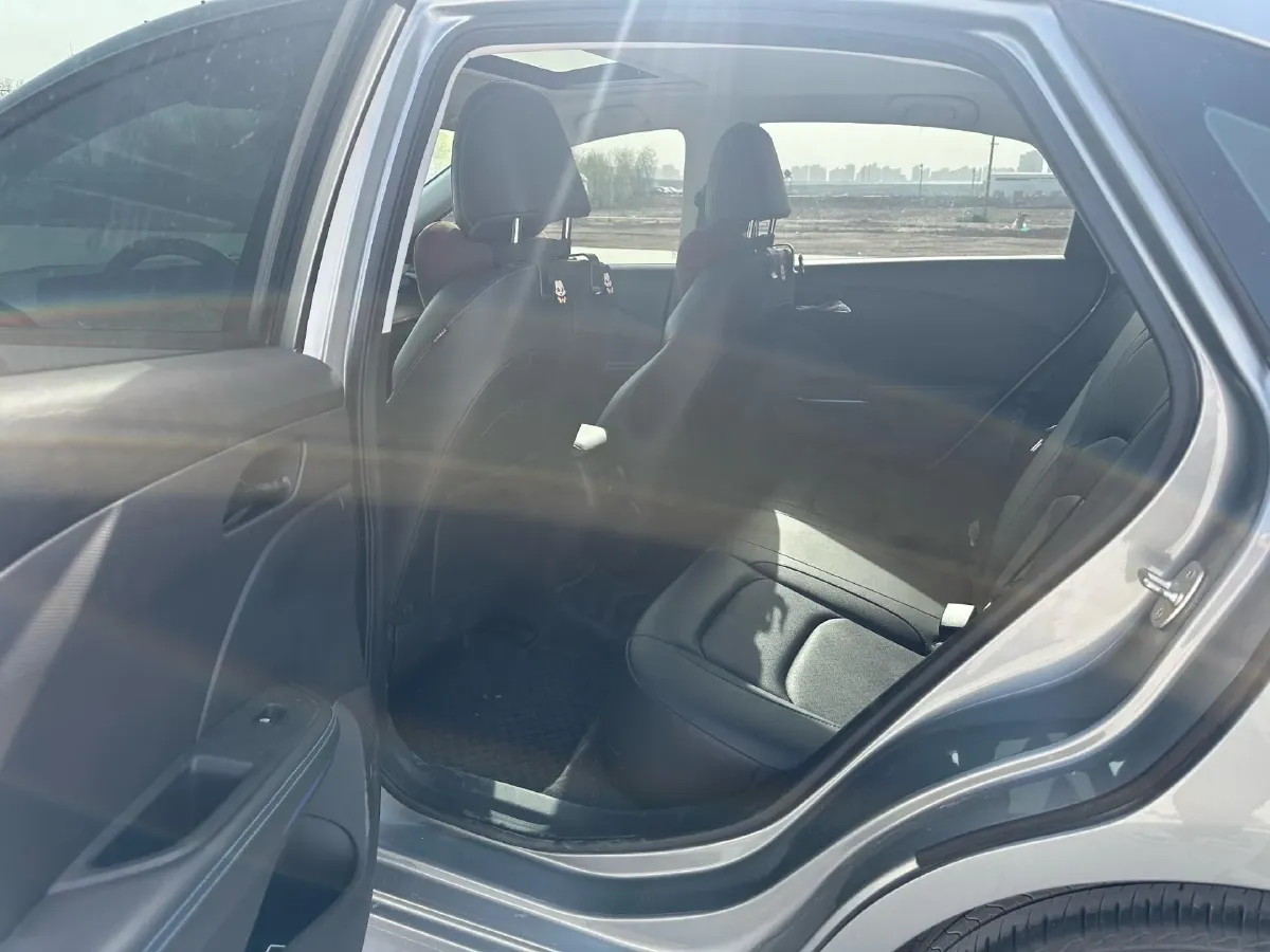 2024 Chevrolet Monza 1.3T 163HP L3 6AT,autocango,china used car exporter,china ev exporter,chinese used car exporter,chinese used ev exporter