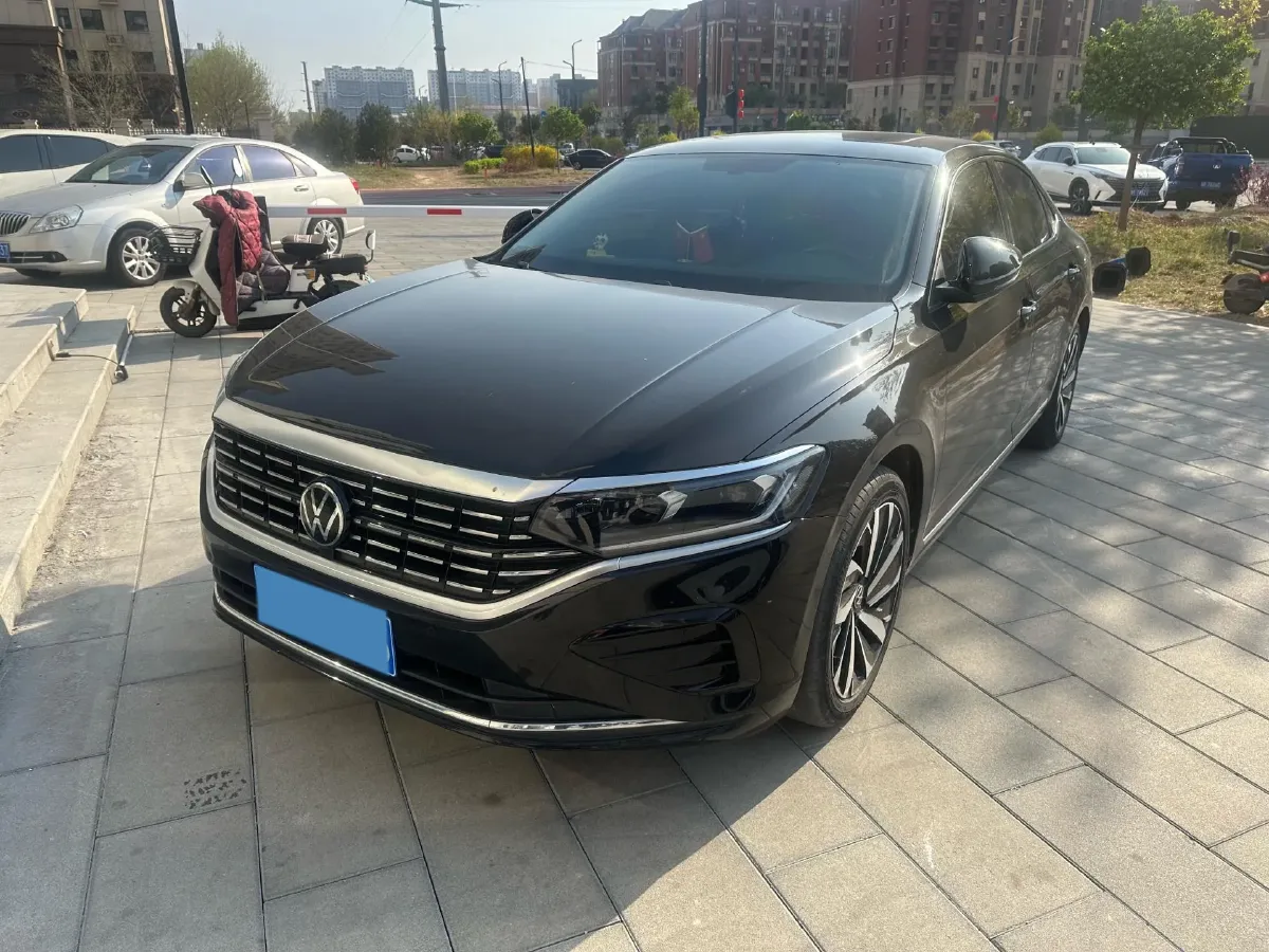 2023 Volkswagen Passat 2.0T 186HP L4 7DCT,autocango,china used car exporter,china ev exporter,chinese used car exporter,chinese used ev exporter