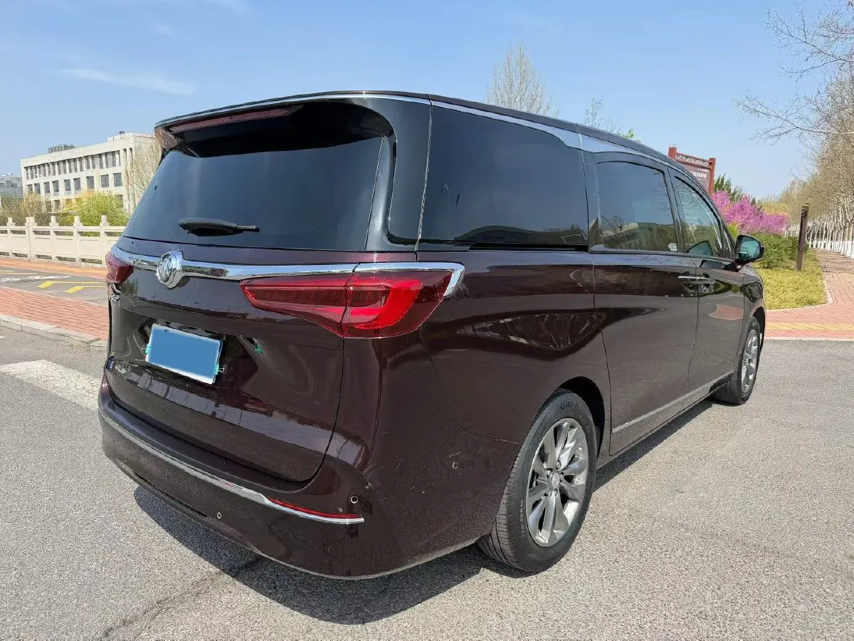 2021 Buick GL8 2.0T 237HP L4 9AT,autocango,china used car exporter,china ev exporter,chinese used car exporter,chinese used ev exporter