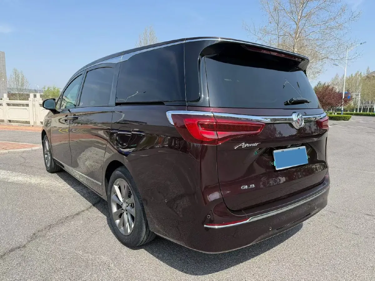 2021 Buick GL8 2.0T 237HP L4 9AT,autocango,china used car exporter,china ev exporter,chinese used car exporter,chinese used ev exporter