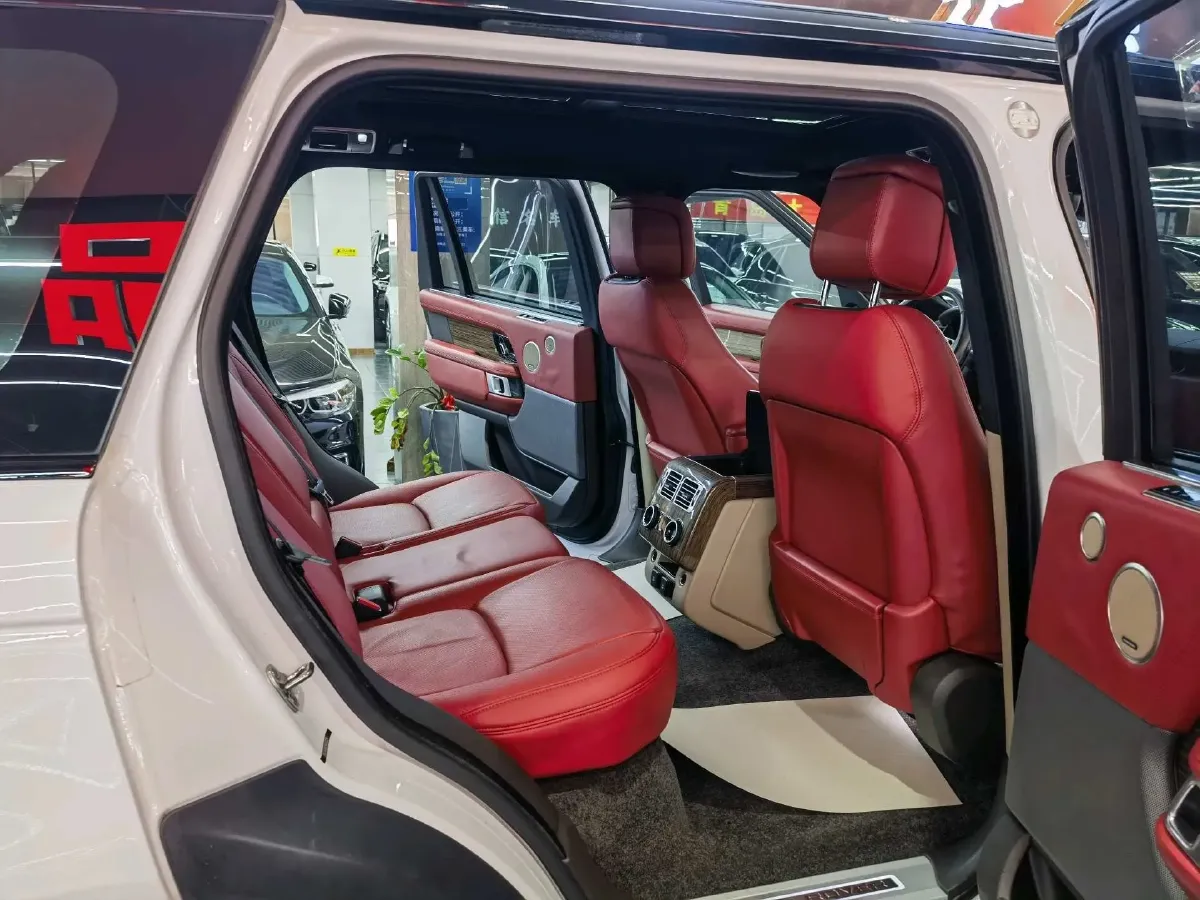 2019 Land Rover Range Rover 3.0T 381HP V6 8AT,autocango,china used car exporter,china ev exporter,chinese used car exporter,chinese used ev exporter