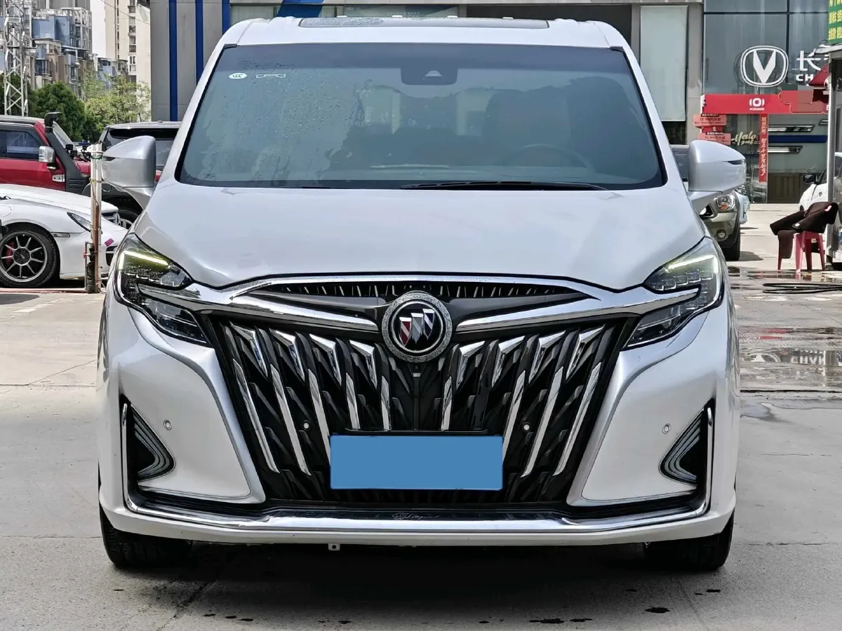 2022 Buick GL8 2.0T 237HP L4 9AT,autocango,china used car exporter,china ev exporter,chinese used car exporter,chinese used ev exporter