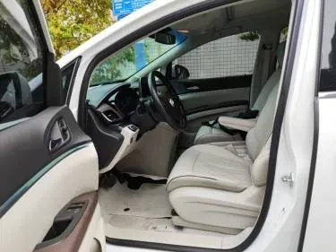 2023 Buick GL8 2.0T 237HP L4 9AT,autocango,china used car exporter,china ev exporter,chinese used car exporter,chinese used ev exporter