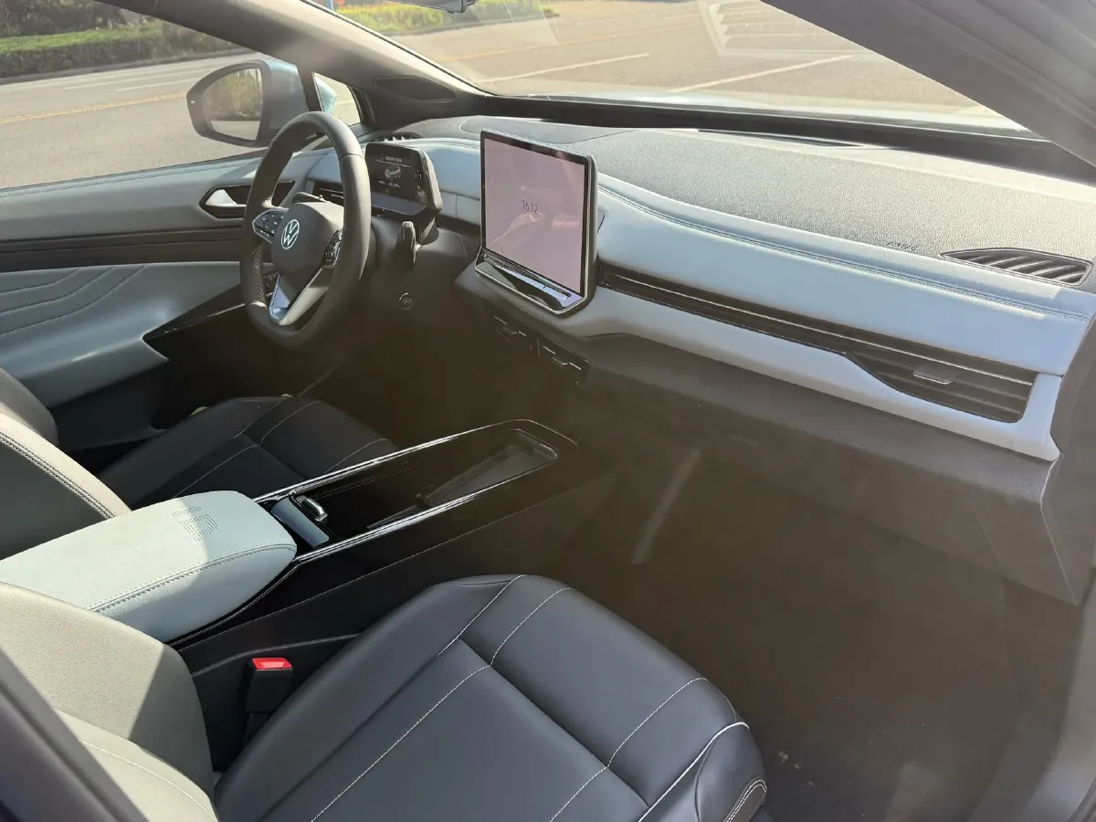 2025 Volkswagen ID.4 X BEV 52.8KWH,autocango,china used car exporter,china ev exporter,chinese used car exporter,chinese used ev exporter