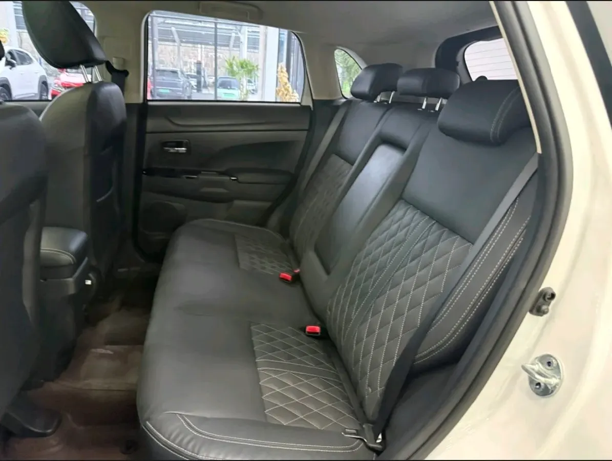 2020 Mitsubishi ASX 2.0L 166HP L4 CVT,autocango,china used car exporter,china ev exporter,chinese used car exporter,chinese used ev exporter