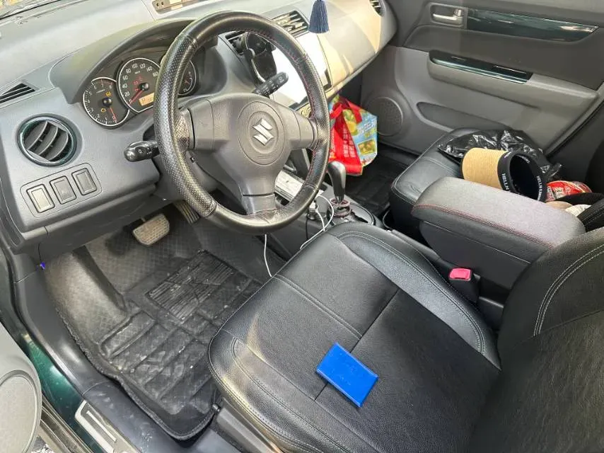 2016 Suzuki Swift 1.5L 103HP L4 4AT,autocango,china used car exporter,china ev exporter,chinese used car exporter,chinese used ev exporter