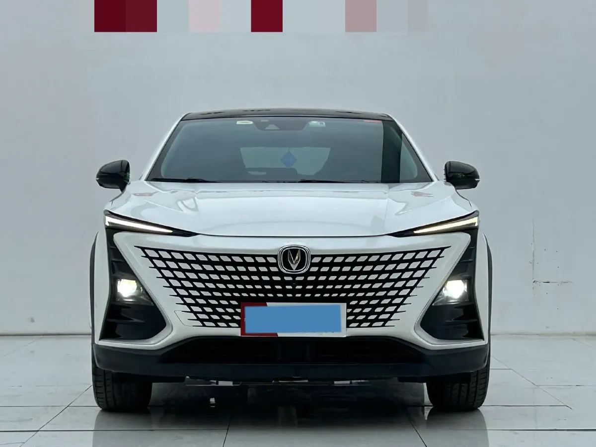 2020 ChangAn UNI-T 1.5T 180HP L4 7DCT,autocango,china used car exporter,china ev exporter,chinese used car exporter,chinese used ev exporter