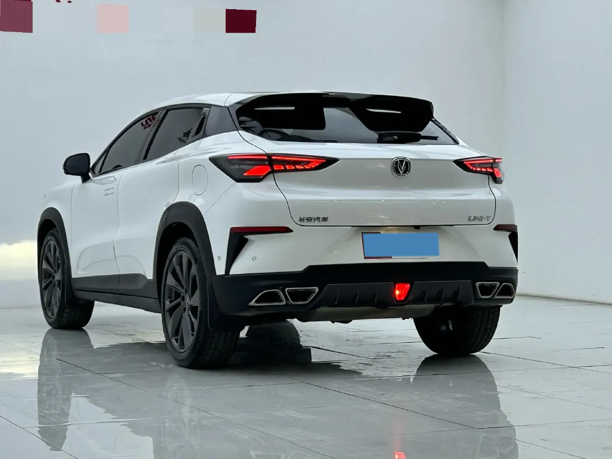 2020 ChangAn UNI-T 1.5T 180HP L4 7DCT,autocango,china used car exporter,china ev exporter,chinese used car exporter,chinese used ev exporter