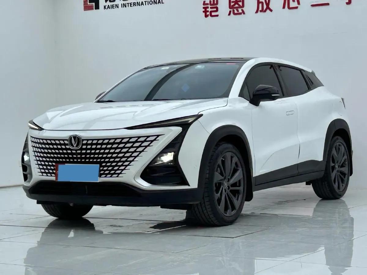 2020 ChangAn UNI-T 1.5T 180HP L4 7DCT,autocango,china used car exporter,china ev exporter,chinese used car exporter,chinese used ev exporter