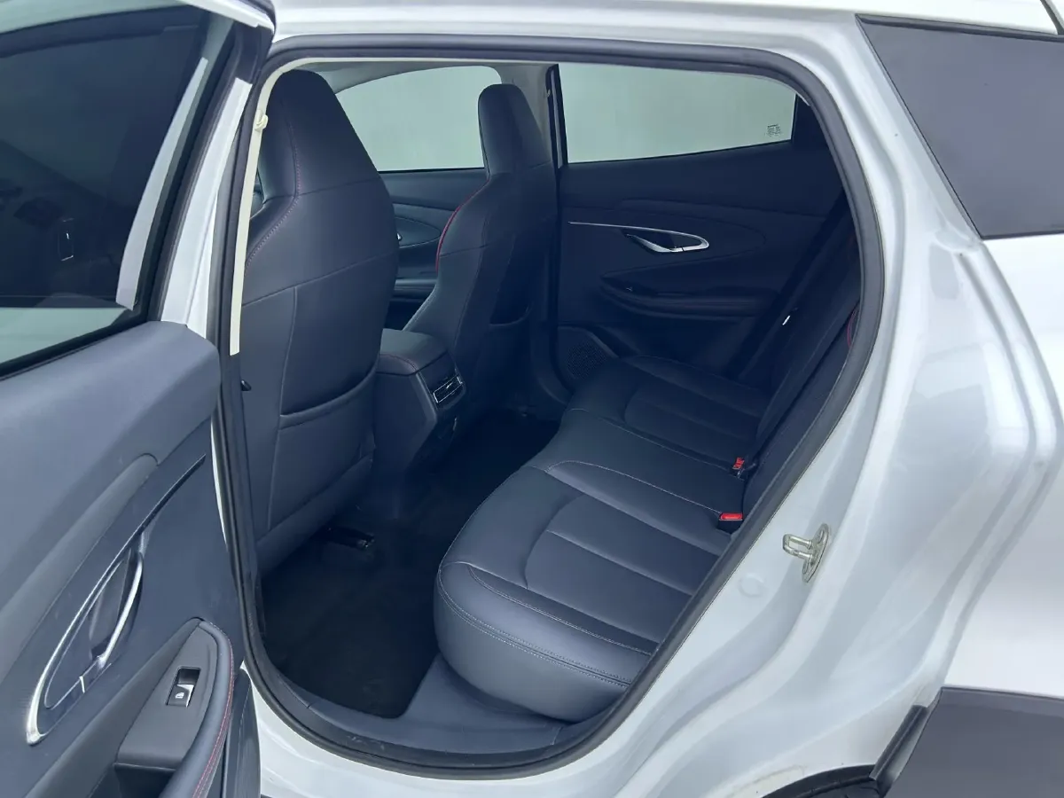 2020 ChangAn UNI-T 1.5T 180HP L4 7DCT,autocango,china used car exporter,china ev exporter,chinese used car exporter,chinese used ev exporter