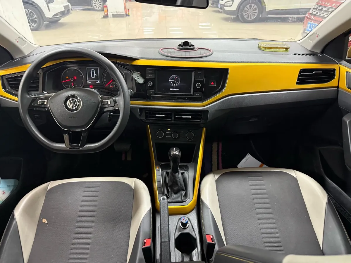 2019 Volkswagen Polo 1.5L 113HP L4 6AT,autocango,china used car exporter,china ev exporter,chinese used car exporter,chinese used ev exporter