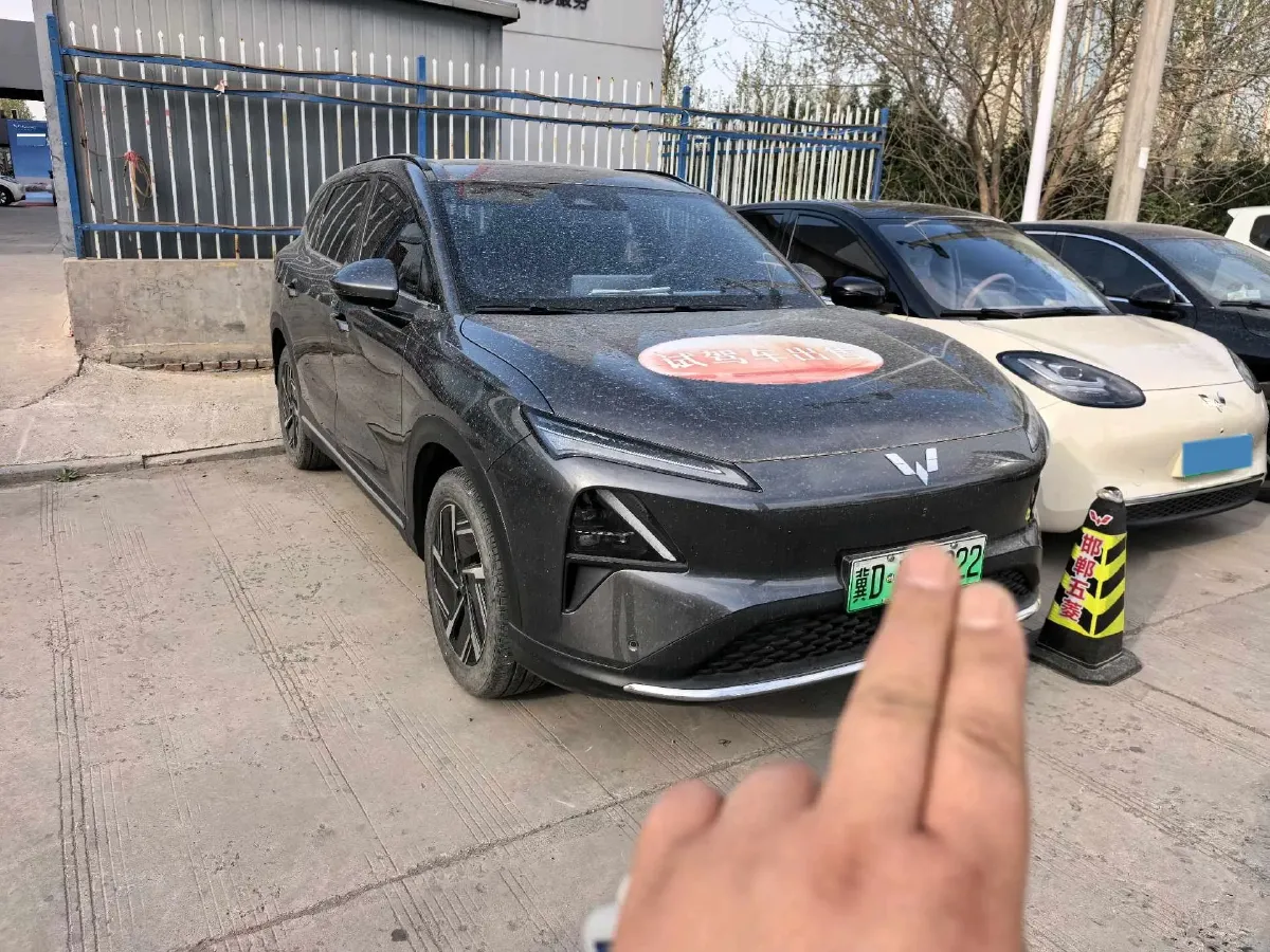 2024 WuLing XingGuangS BEV 60KWH,autocango,china used car exporter,china ev exporter,chinese used car exporter,chinese used ev exporter