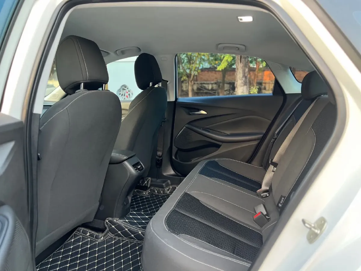 2022 Buick Verano 1.5T 184HP L4 CVT,autocango,china used car exporter,china ev exporter,chinese used car exporter,chinese used ev exporter