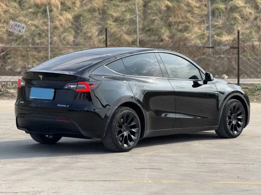 2022 BMW 3 Series 2.0T 184HP L4 8AT,autocango,china used car exporter,china ev exporter,chinese used car exporter,chinese used ev exporter