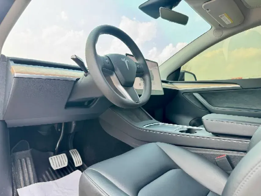 2022 BMW 3 Series 2.0T 184HP L4 8AT,autocango,china used car exporter,china ev exporter,chinese used car exporter,chinese used ev exporter