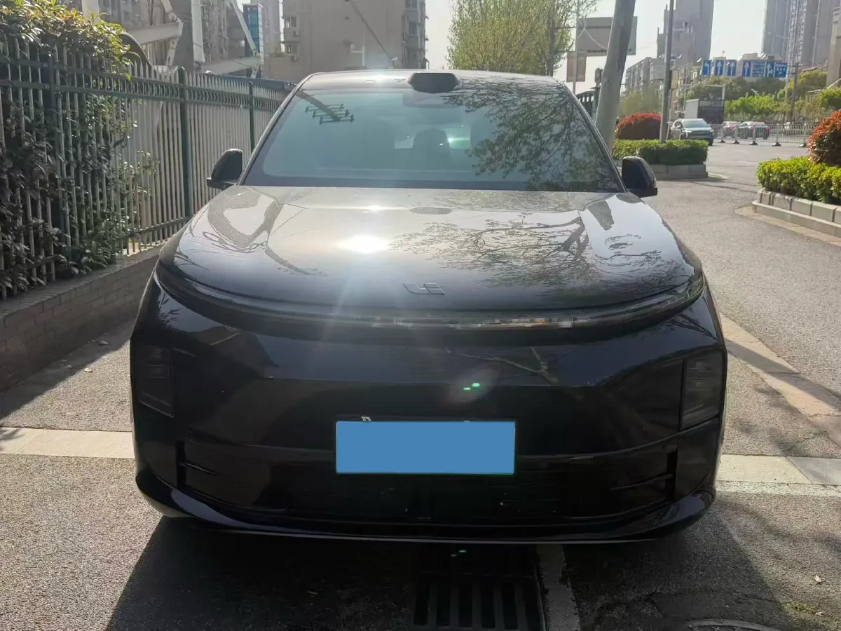 2024 Li L6 Range Extended 154HP L4 REEV 36.8KWH,autocango,china used car exporter,china ev exporter,chinese used car exporter,chinese used ev exporter