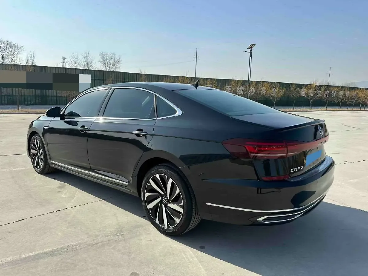 2021 Volkswagen Passat 2.0T 186HP L4 7DCT,autocango,china used car exporter,china ev exporter,chinese used car exporter,chinese used ev exporter