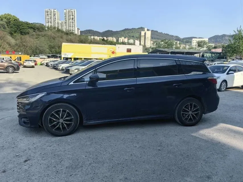 2017 BYD Song MAX 1.5T 154HP L4 6DCT,autocango,china used car exporter,china ev exporter,chinese used car exporter,chinese used ev exporter