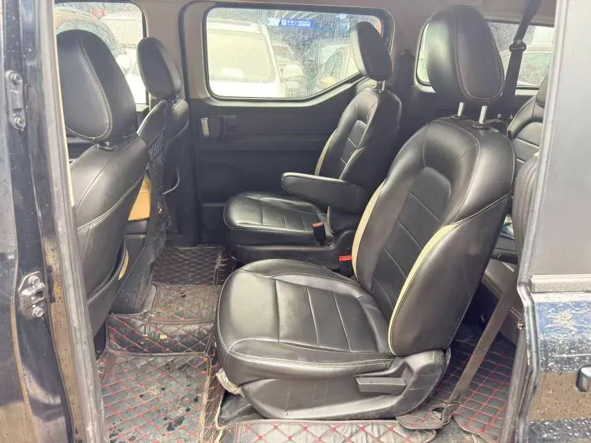 2021 WuLing ZhengChen 1.5T 147HP L4 6MT,autocango,china used car exporter,china ev exporter,chinese used car exporter,chinese used ev exporter