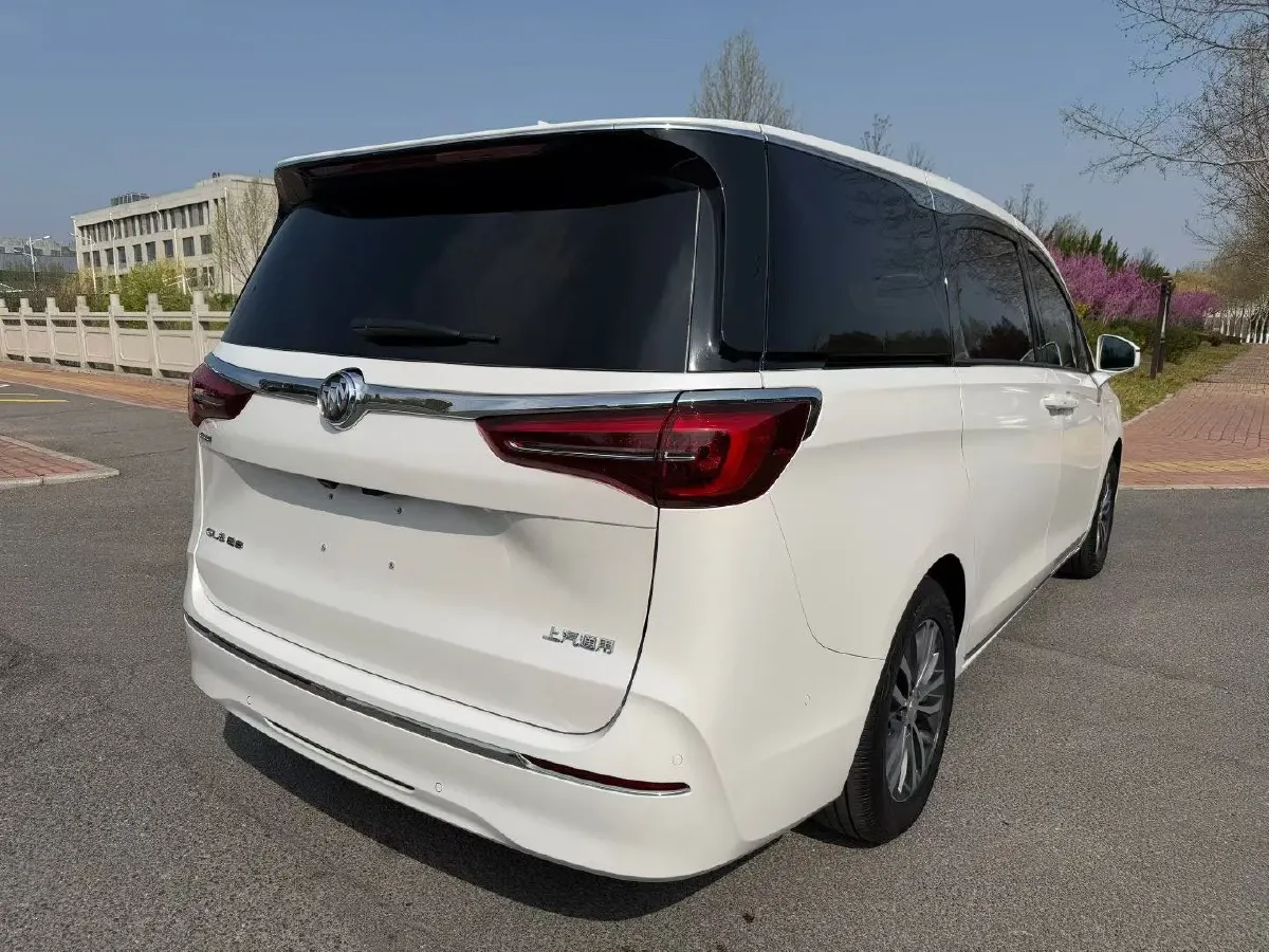 2023 Buick GL8 2.0T 237HP L4 9AT,autocango,china used car exporter,china ev exporter,chinese used car exporter,chinese used ev exporter