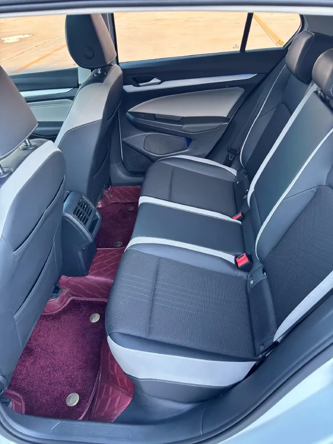 2021 Volkswagen Golf 1.4T 150HP L4 7DCT,autocango,china used car exporter,china ev exporter,chinese used car exporter,chinese used ev exporter