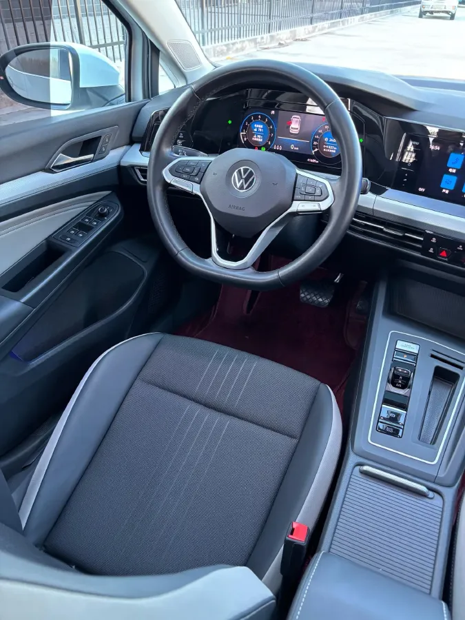 2021 Volkswagen Golf 1.4T 150HP L4 7DCT,autocango,china used car exporter,china ev exporter,chinese used car exporter,chinese used ev exporter