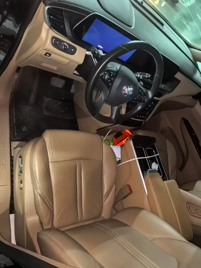 2021 Buick GL8 2.0T 237HP L4 9AT,autocango,china used car exporter,china ev exporter,chinese used car exporter,chinese used ev exporter