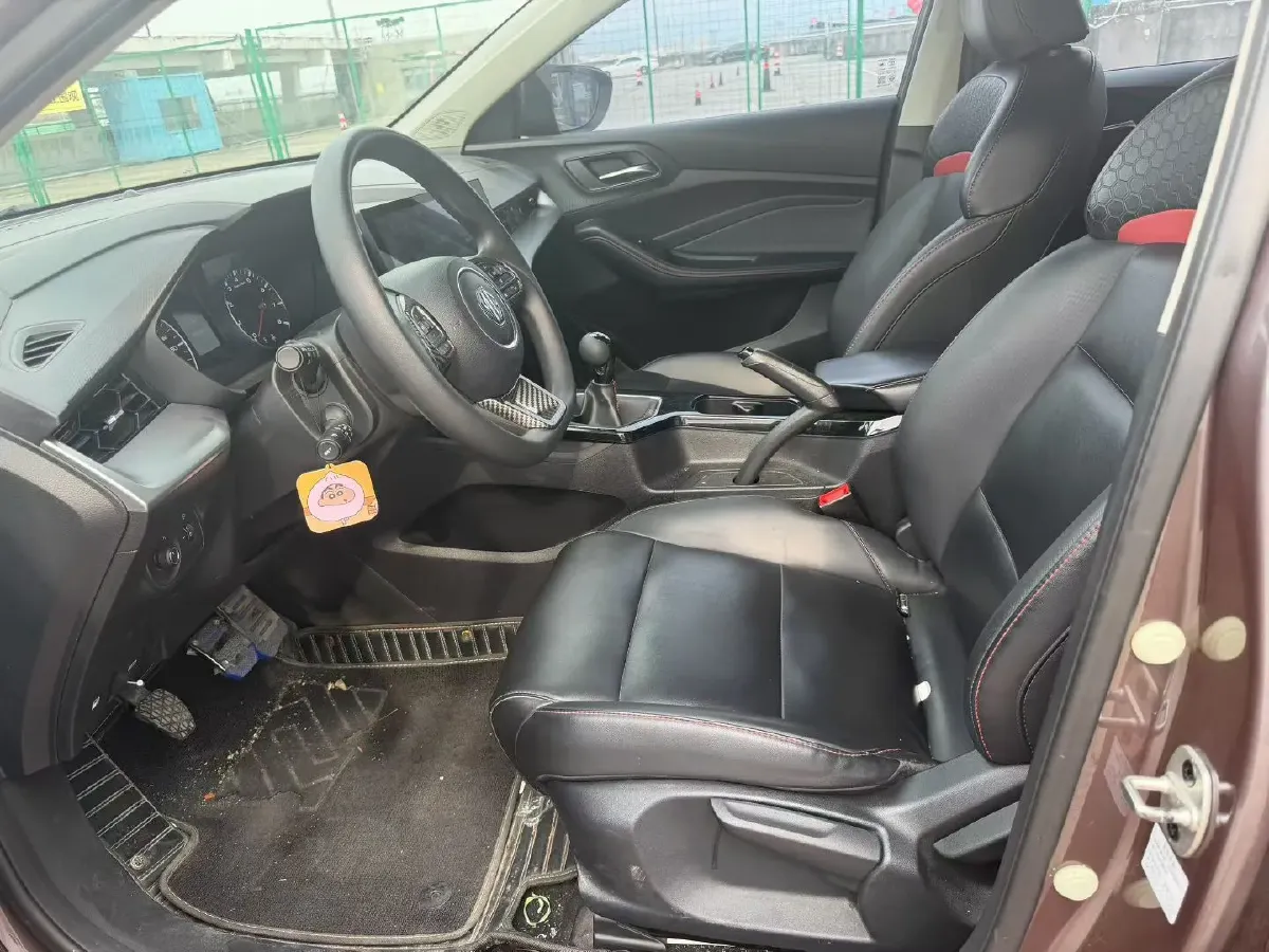 2021 MG 5 1.5L 120HP L4 5MT,autocango,china used car exporter,china ev exporter,chinese used car exporter,chinese used ev exporter