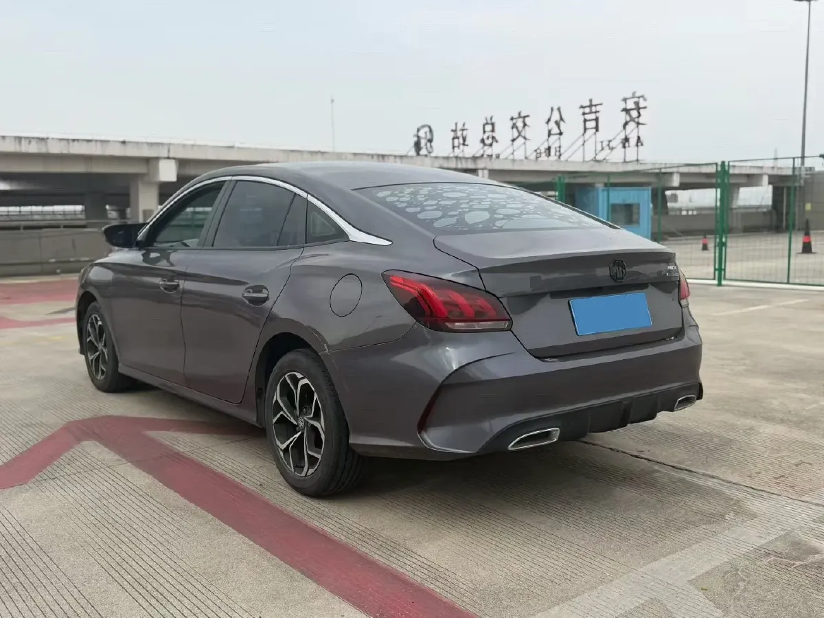 2021 MG 5 1.5L 120HP L4 5MT,autocango,china used car exporter,china ev exporter,chinese used car exporter,chinese used ev exporter