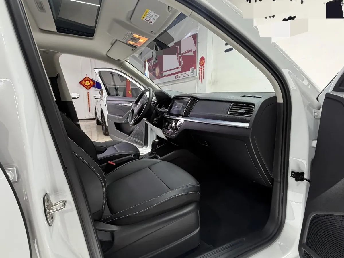 2023 Skoda Kamiq 1.5L 112HP L4 6AT,autocango,china used car exporter,china ev exporter,chinese used car exporter,chinese used ev exporter