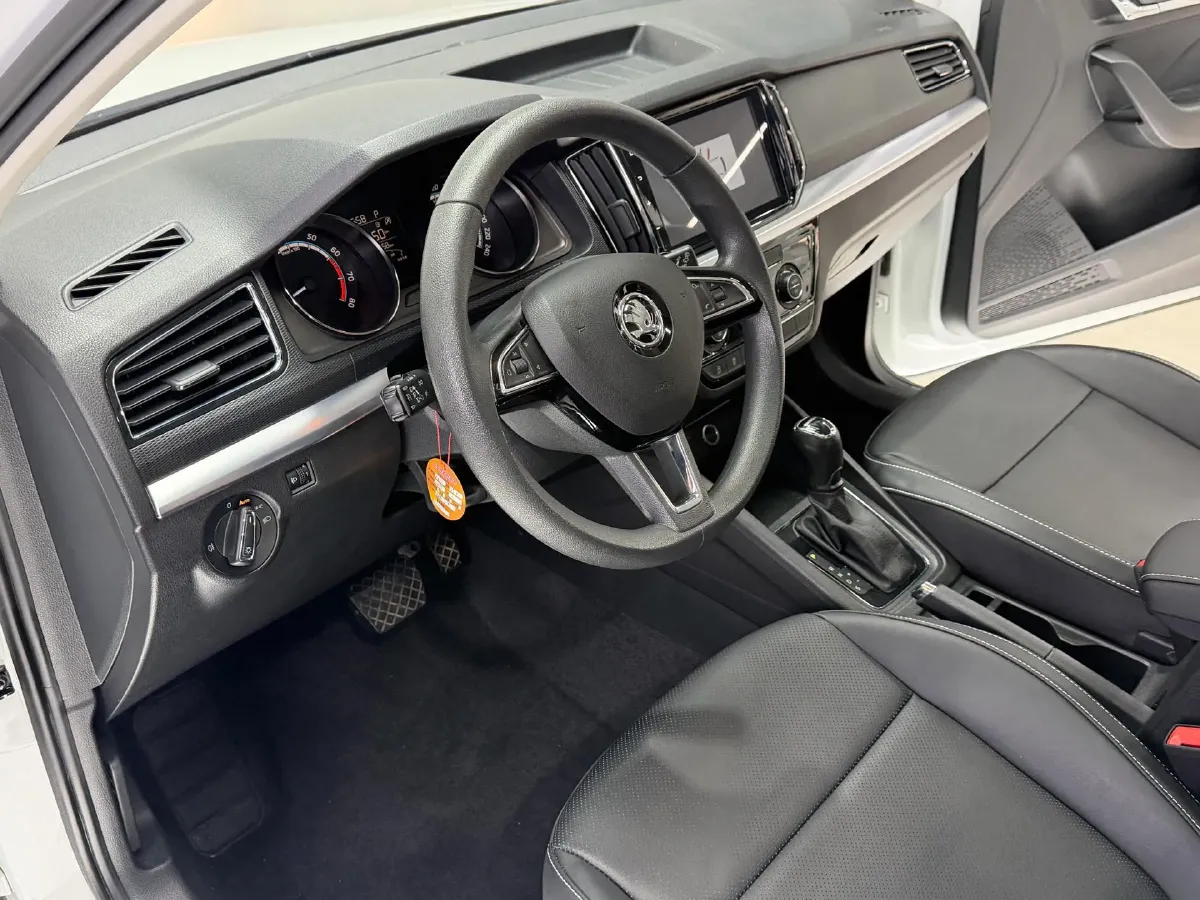 2023 Skoda Kamiq 1.5L 112HP L4 6AT,autocango,china used car exporter,china ev exporter,chinese used car exporter,chinese used ev exporter